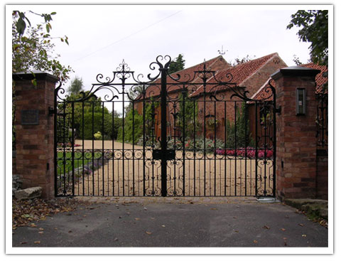 C19th blacksimths gate