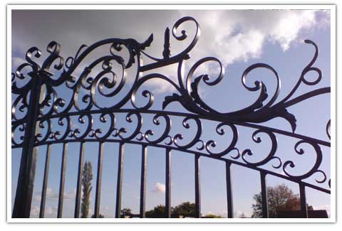 Georgian Arch Top Gate Detail