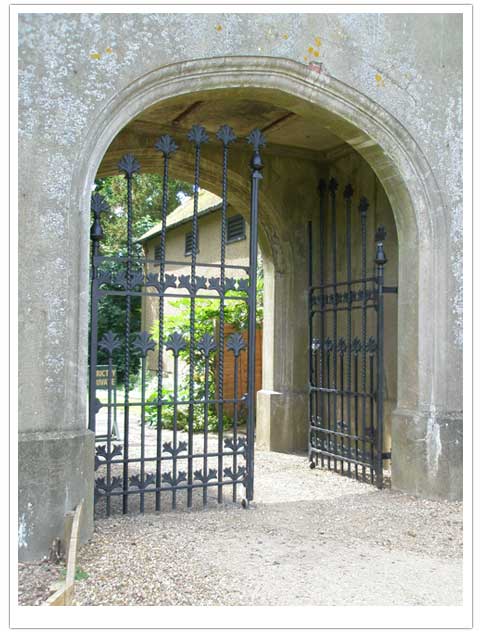 Knebworth Gates